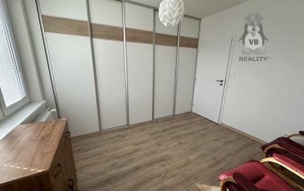 Byt 2+1 s loggiou sídl. Mier, Sp. Nová Ves