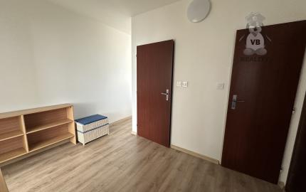 Byt 2+1 s loggiou sídl. Mier, Sp. Nová Ves