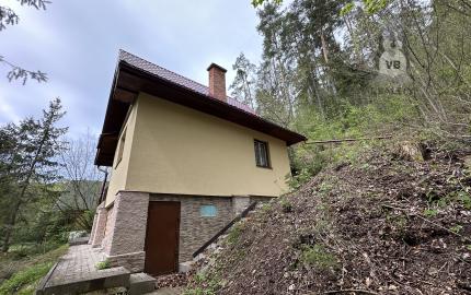 Chata s pozemkom na Čingove, okr. Sp. Nová Ves