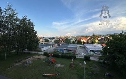 Byt 3+1 s loggiou sídl. Mier, Sp. Nová Ves