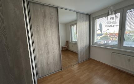 Byt 3+1 s loggiou sídl. Mier, Sp. Nová Ves