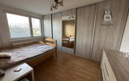 Byt 3+1 s loggiou sídl. Mier, Sp. Nová Ves