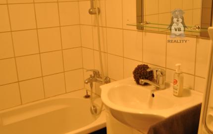 Prenájom bytu 3+1 s loggiou, Sp.Nová Ves