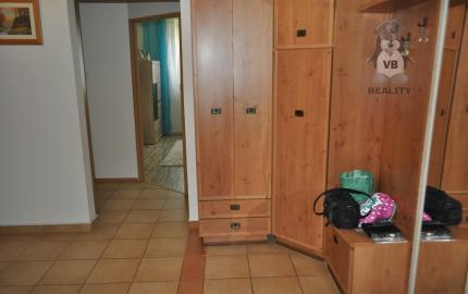 Prenájom bytu 3+1 s loggiou, Sp.Nová Ves