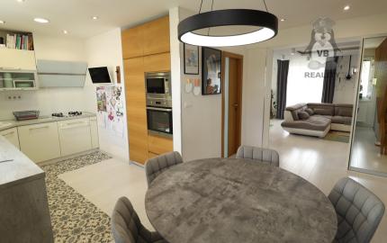 4 – izbový mezonetový byt s balkónom v centre mesta Spišská Nová Ves