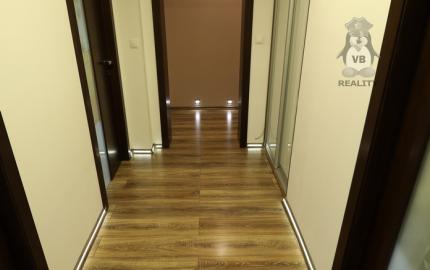 4 – izbový mezonetový byt s balkónom v centre mesta Spišská Nová Ves