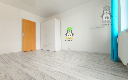 Prenájom 2- izbový byt, 44 m2, Strážske