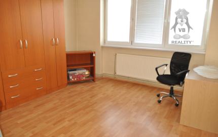 Byt 3+1 s loggiou v meste Spišské Podhradie