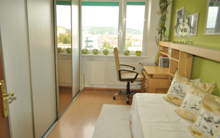 Byt 3+1 s loggiou, sídl. Mier, Sp.Nová Ves