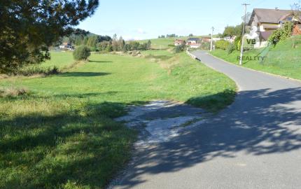 Predám investičný pozemok vo Vítkovciach