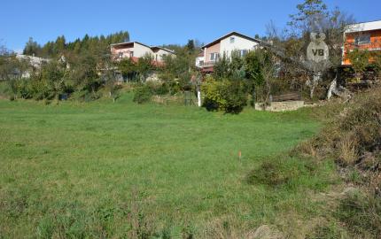 Predám investičný pozemok vo Vítkovciach