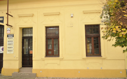 Prenájom priestorov v centre mesta Sp. Nová Ves