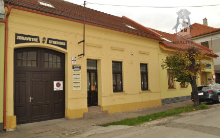 Prenájom priestorov v centre mesta Sp. Nová Ves