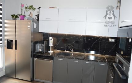 Byt 3+1 s loggiou na sídl. Západ 1, Sp. Nová Ves