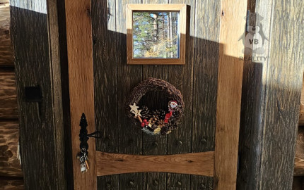 Zrubový rodinný dom v obci Hnilčík-Bindt, okres Sp. Nová Ves