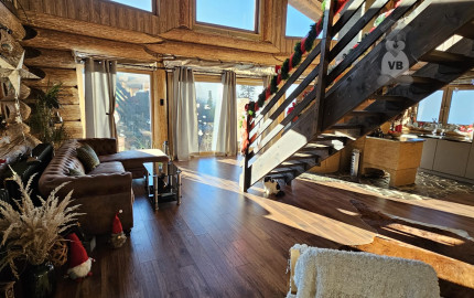 Zrubový rodinný dom v obci Hnilčík-Bindt, okres Sp. Nová Ves