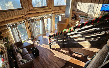 Zrubový rodinný dom v obci Hnilčík-Bindt, okres Sp. Nová Ves