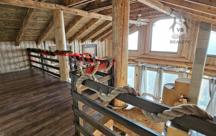 Zrubový rodinný dom v obci Hnilčík-Bindt, okres Sp. Nová Ves