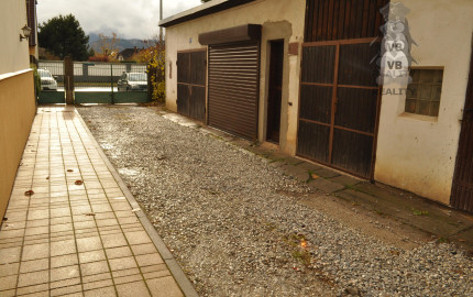 Veľkometrážný byt 3+1 s garážou v centre mesta Spišská Nová Ves