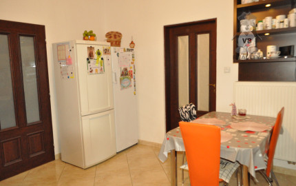 Veľkometrážný byt 3+1 s garážou v centre mesta Spišská Nová Ves
