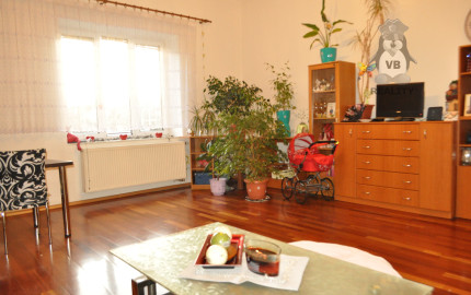 Veľkometrážný byt 3+1 s garážou v centre mesta Spišská Nová Ves