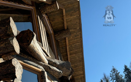 Zrubový rodinný dom v obci Hnilčík-Bindt, okres Sp. Nová Ves