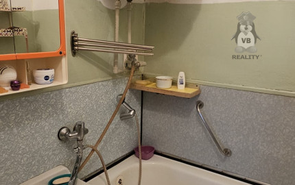 Tehlový byt 3+1 s balkónom v Gelnici