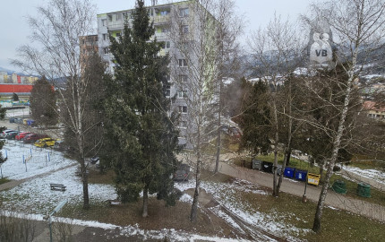 Tehlový byt 3+1 s balkónom v Gelnici