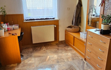 Rodinný dom s 2 samost. bytov. jednotkami v obci Jamník, SNV