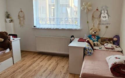 Rodinný dom s 2 samost. bytov. jednotkami v obci Jamník, SNV