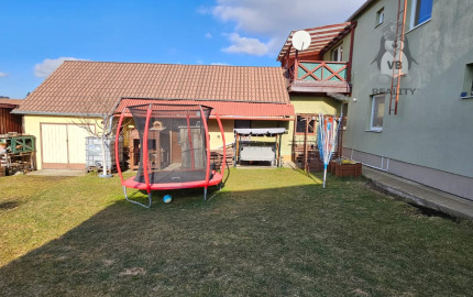 Rodinný dom s 2 samost. bytov. jednotkami v obci Jamník, SNV