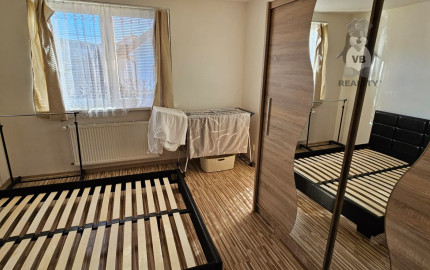 Rodinný dom s 2 samost. bytov. jednotkami v obci Jamník, SNV