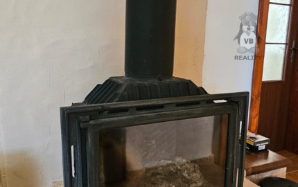 Rodinný dom s 2 samost. bytov. jednotkami v obci Jamník, SNV