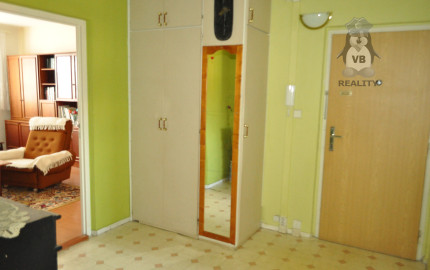 Byt 3+1 s loggiou, sídl. Mier, Sp.Nová Ves