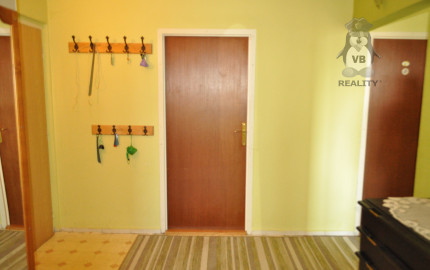 Byt 3+1 s loggiou, sídl. Mier, Sp.Nová Ves