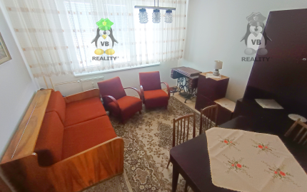 Priestranný 3-izbový byt s balkónom pri centre v Michalovciach