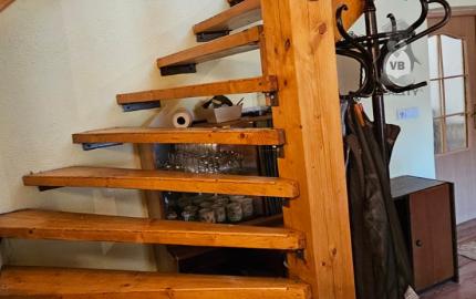 -ZNÍŽENÁ CENA- Chata v obci Mlynky, časť Rakovec, okres Spišská Nová Ves.