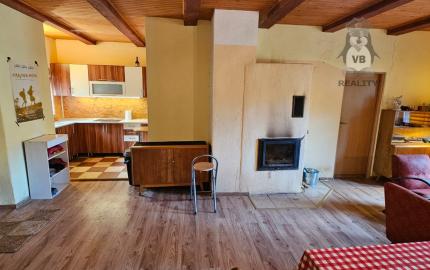 -ZNÍŽENÁ CENA- Chata v obci Mlynky, časť Rakovec, okres Spišská Nová Ves.