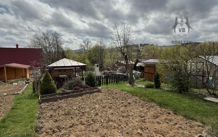 Záhradka s chatkou na sídl. Tarča, Sp. Nová Ves