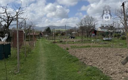 Záhradka s chatkou na sídl. Tarča, Sp. Nová Ves