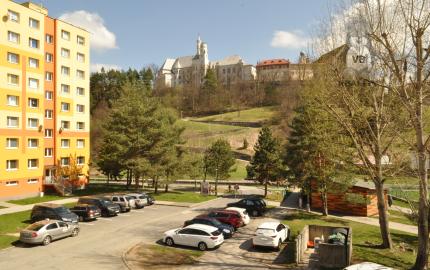 Byt 3+1 s loggiou v meste Levoča