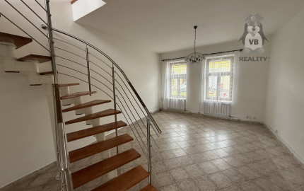 Polyfunkčný obytný dom v SNV