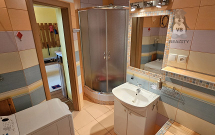 Byt 4+1 s loggiou na sídlisku Západ II, Smižany