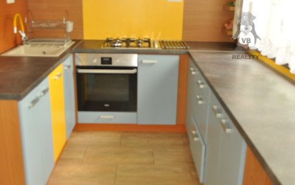 Prenájom bytu 2+1, centrum, Sp. Nová Ves