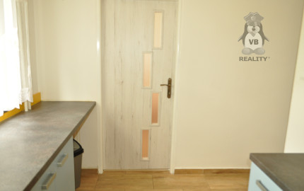 Prenájom bytu 2+1, centrum, Sp. Nová Ves