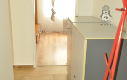 Prenájom bytu 2+1, centrum, Sp. Nová Ves