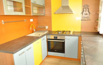 Prenájom bytu 2+1, centrum, Sp. Nová Ves