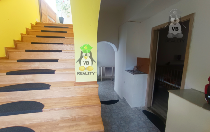 Poschodový rodinný dom v obci Senné, 13 km od Michaloviec