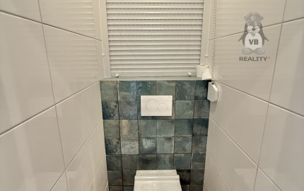 Byt 2+1 s balkónom centrum, Sp. Nová Ves