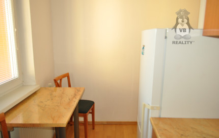 Prenájom bytu 3+1 s loggiou, sídl. Tarča, Sp. Nová Ves